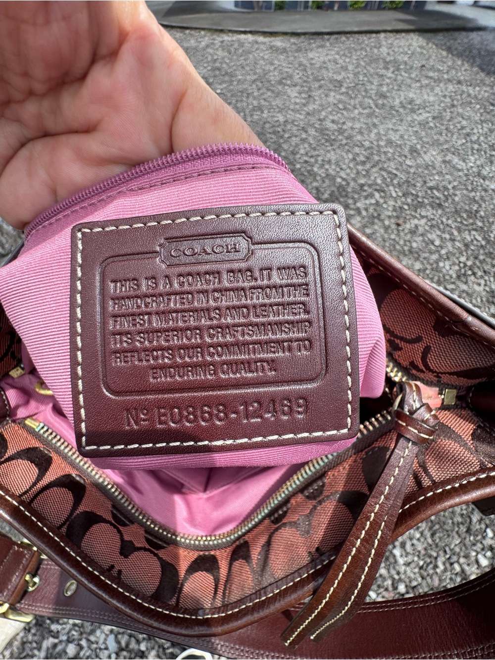 Coach Signature Buckle Hobo Shoulder Bag Brown Jacquard Pink Lining 2008 - Picture 16 of 16
